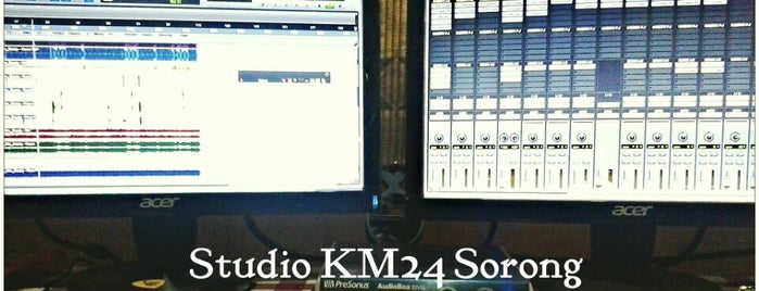 Studio KM24 Sorong is one of Sorong Local's Guide.