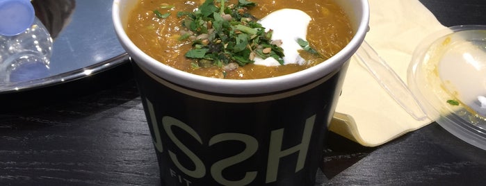 Crussh is one of Vegan Food 2 in London.