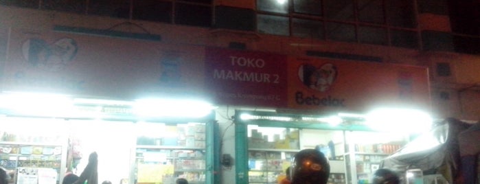 Toko Makmur III is one of Guide to Surabaya's best spots.