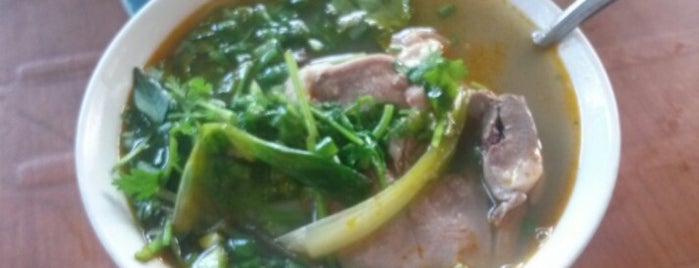 Cháo lòng Trần Quang Khải is one of Hue for foodie.