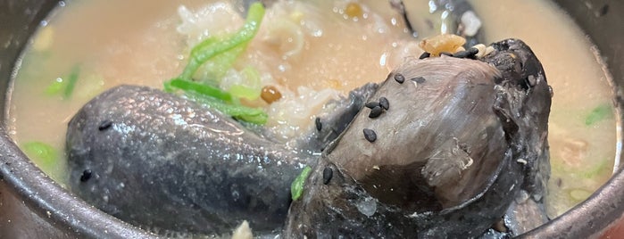 土俗村 参鶏湯 is one of ミョンちゃんの美味しいグルメ.