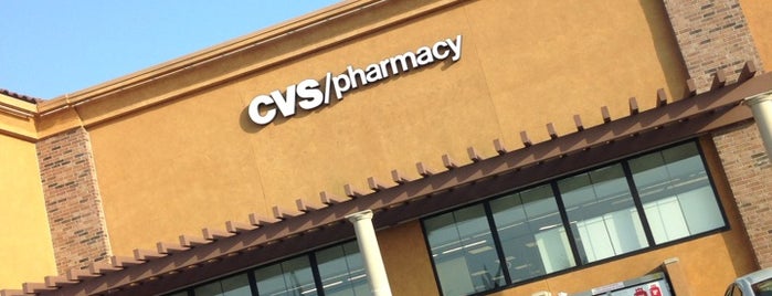 CVS pharmacy is one of Tempat yang Disukai David.