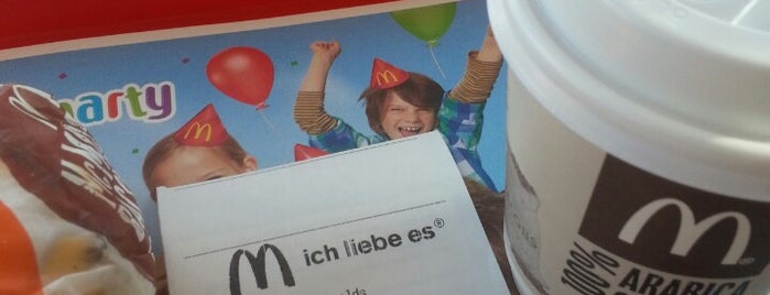 McDonald's is one of Lieux qui ont plu à Rob.