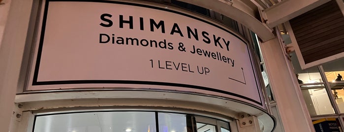 Shimansky Jewellers Clock Tower is one of Cape Town.