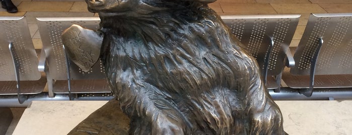 Paddington Bear Statue is one of NOËL.