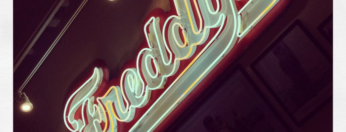 Freddy's Frozen Custard & Steakburgers is one of Tucson - Favorite Eats.