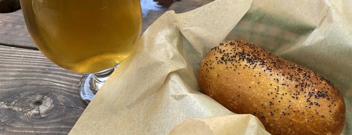 Batch Craft Beer And Kolaches is one of Jackie’s Liked Places.