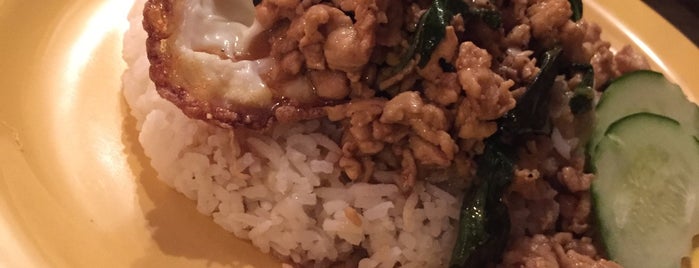J.J. Thai Street Food is one of abigail. : понравившиеся места.