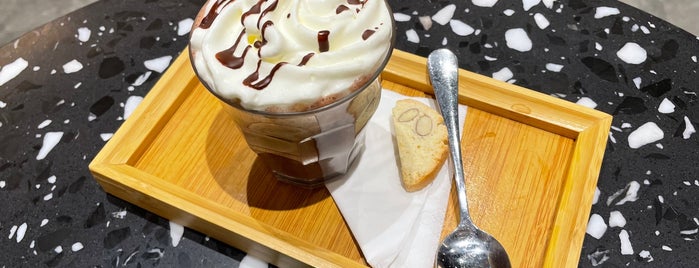 GelatiAmo is one of Micheenli Guide: Artisanal ice-cream in Singapore.