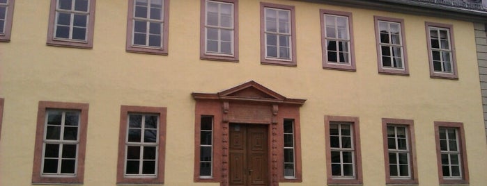 Goethe-Nationalmuseum mit Goethes Wohnhaus is one of Deutschland - Sehenswürdigkeiten.