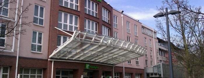 Holiday Inn is one of Hotel.