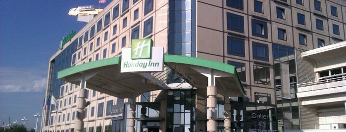 Holiday Inn is one of Hotel.