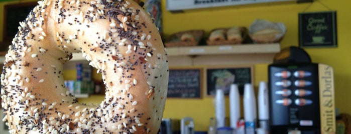 Dushi Bagels is one of Natalie'nin Beğendiği Mekanlar.