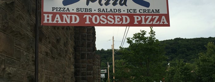 Paddler's Pizza is one of Orte, die Robert gefallen.