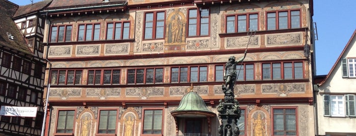 Universität Tübingen is one of Esteve 님이 좋아한 장소.