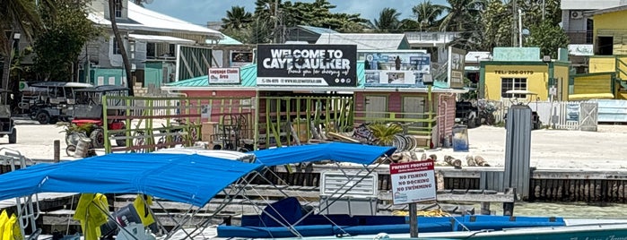 Caye Caulker is one of Belize🌊🍹.