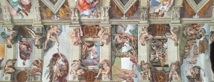 Sistine Chapel is one of Itália.
