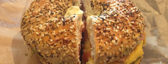 Bagel Rising is one of Boston College Student Food Bucket List.