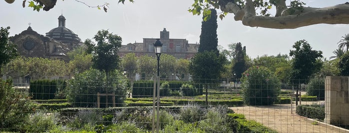 Plaça de Joan Fiveller is one of Španělsko.