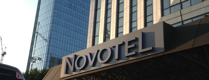 Hôtel Novotel Paris La Défense is one of Mis hoteles.