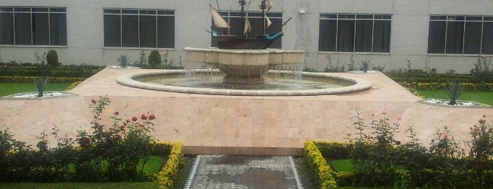 Secretaria de Marina Armada de Mexico is one of สถานที่ที่บันทึกไว้ของ Humberto.