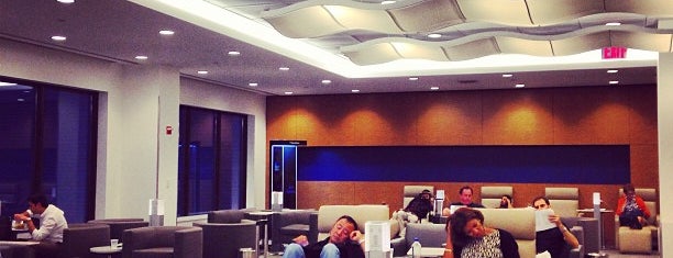 Delta Sky Club is one of Davidさんのお気に入りスポット.