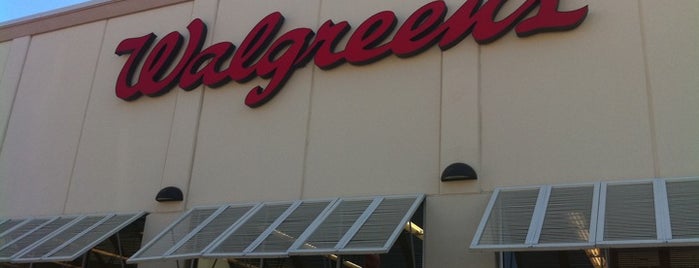 Walgreens is one of Locais curtidos por José.
