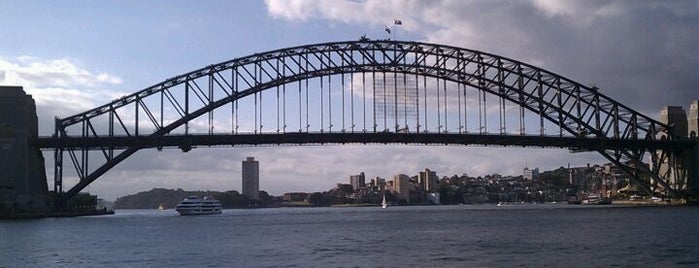 Sydney Harbour Bridge is one of Bucket List.