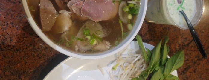Pho Kim Long II is one of Restaurants to take guest.