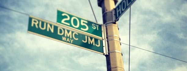 RUN DMC JMJ Way is one of Tempat yang Disimpan kaleb.