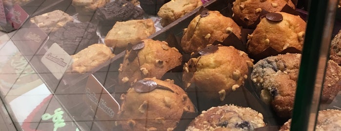 Millie's Cookies is one of Se restaurer à Paris Gare de Lyon.