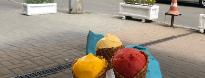 Умка is one of Kyiv Ice-cream.