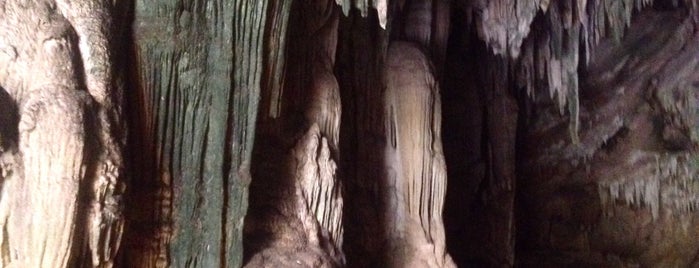 Coffin Cave is one of Thai.