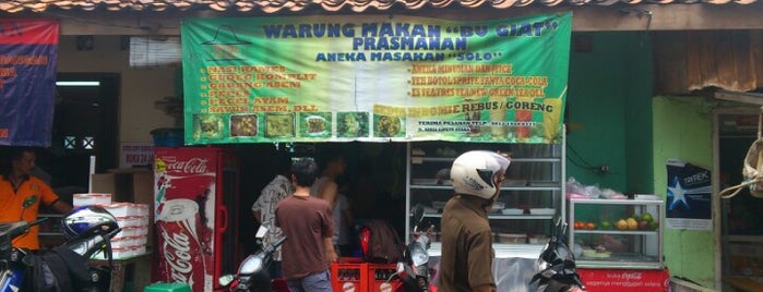 Warung Makan 'Bu Giat' is one of foodism.