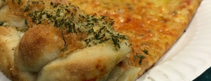 Lombardo's Pizza is one of Eat This | New York.