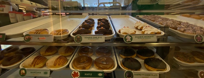 Krispy Kreme Antara is one of Tempat yang Disukai Angelica.
