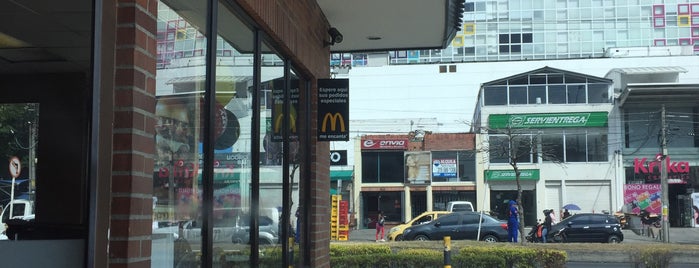 McDonald's is one of Comidas.