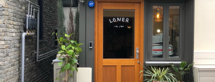LONER is one of 카페/디저트/베이커리1.