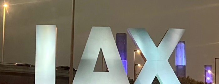 Tom Bradley International Terminal (TBIT) is one of #myhints4LosAngeles.