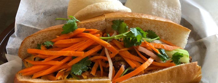 Bun Me! is one of Great Eats to Try!.