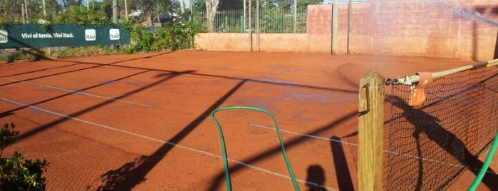 La Costa Tenis is one of Orte, die Yael gefallen.