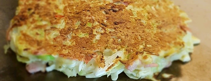 AJIYA Okonomiyaki Restaurant is one of Chuck'un Beğendiği Mekanlar.