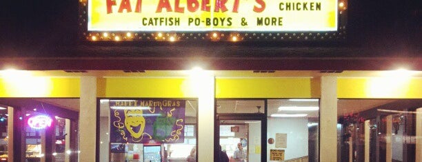 Fat Albert's Fried Chicken is one of สถานที่ที่ Cortland ถูกใจ.