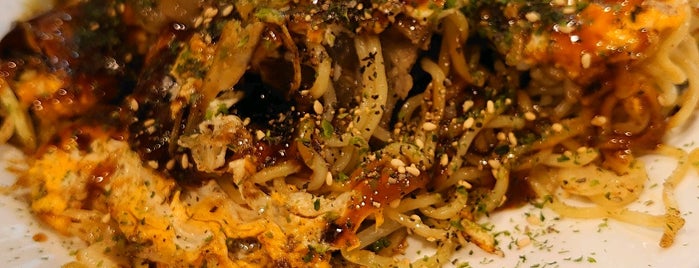 広島お好み焼き・鉄板焼き しょうちゃん is one of Top picks for Hiroshima Okonomiyaki Houses.