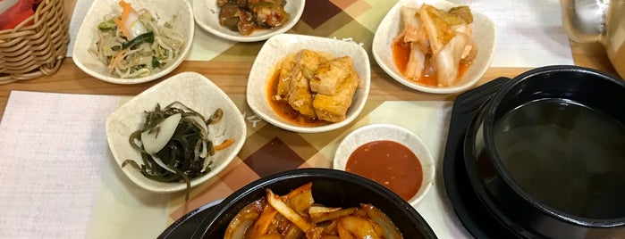 Корейская Кухня 전주 is one of Корея.