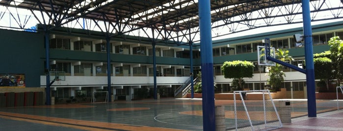 Colegio Anahuac Garibaldi is one of Locais curtidos por Carlos.