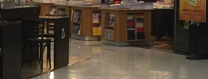Times Bookstores is one of @Singapore/Singapura #6.