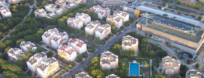 Ciudad Expo is one of Sevilla.