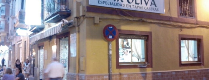 Bar Oliva is one of Locais salvos de Isa.