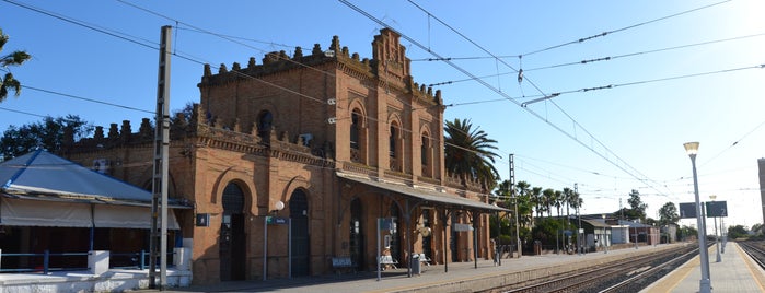 Estación de La Palma del Condado is one of Principales Estaciones ADIF.